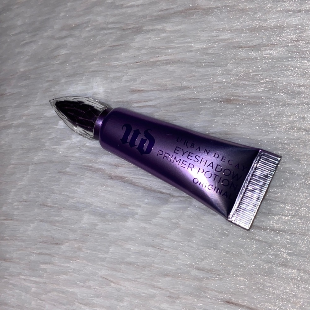 ❗️6/$25❗️Urban Decay Eyeshadow Primer Potion - Picture 5 of 6